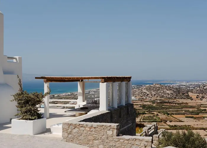 Blue Eyes Avlia Naxos Villa