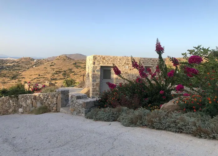 Blue Eyes Avlia Naxos Willa